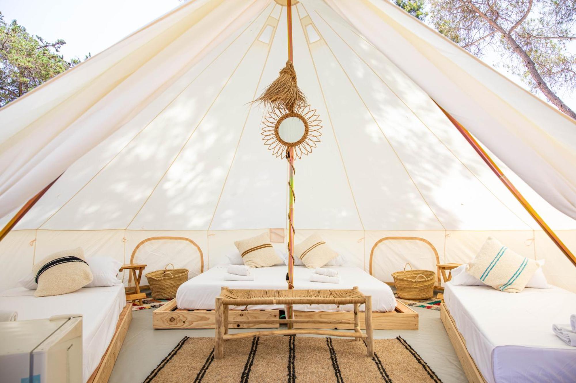 Camping Sant Salvador 호텔 콤마루가 외부 사진